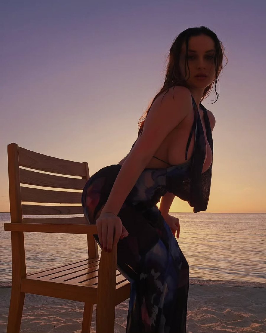 Sexy girl Miranda Faith nude in Kunshan